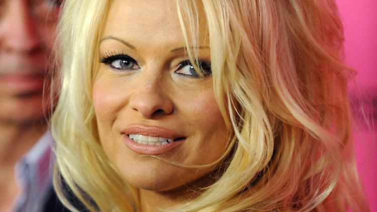 Pamela zum Sexobjekt degradiert? Niemals!