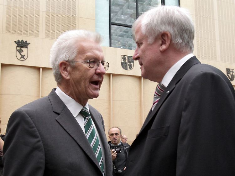 Aus dem Bundesrat kennen sich Kretschmann und CSU-Chef Seehofer schon. Ob das der Grund für die schwarz-grünen Fantasien des Grünen ist, ist aber fraglich.