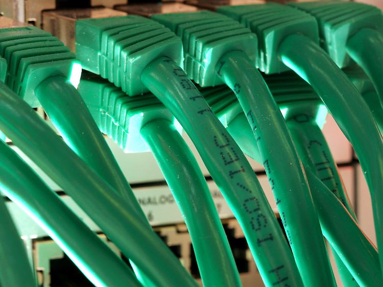 Der Bund kann die Stecker ziehen und auch die bislang gespeicherten Daten löschen.