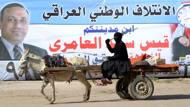 Nach der Wahl im Irak erwarten Beobachter eine langwierige Regierungsbildung.