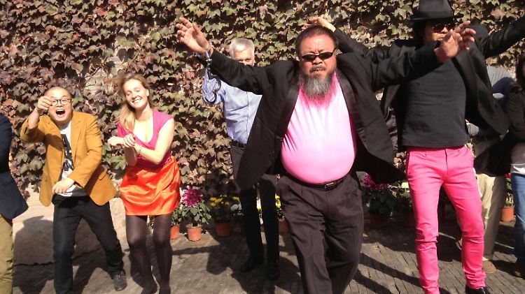 Tanzfreudiger Rebell: Ai Weiwei.