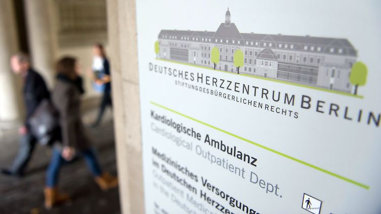 Die Polizei hat am Deutschen Herzzentrum Berlin die Krankenakten der infizierten Kinder sichergestellt.