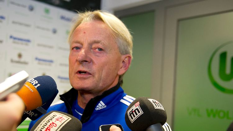 "In meiner ersten Zeit hatte ich eine erstklassige Mannschaft übernommen. Jetzt funktioniert sie noch nicht": Lorenz-Günther Köstner.