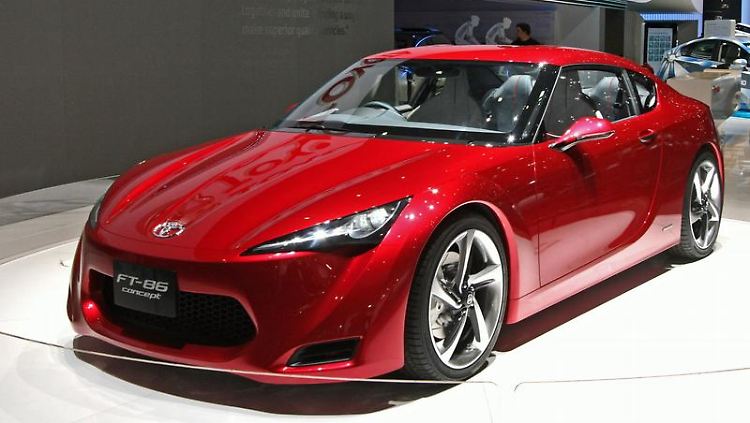 Toyota will den FT-86 zum Serienmodell weiterentwickeln.