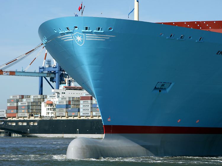 Echte Seebären lesen den Zustand der Weltwirtschaft am Tiefgang der Containerschiffe ab.
