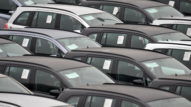 Immer weniger Käufer: Neuwagen sind den Deutschen zu teuer geworden.