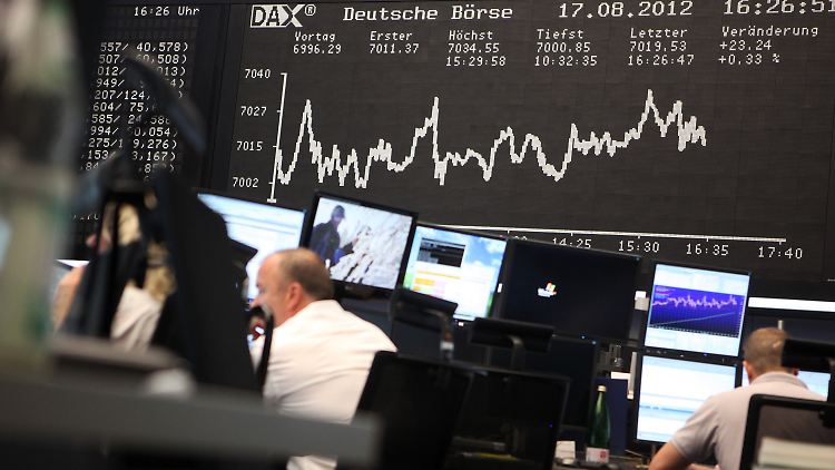 Umsatz und Gewinn fallen im dritten Quartal deutlich.
