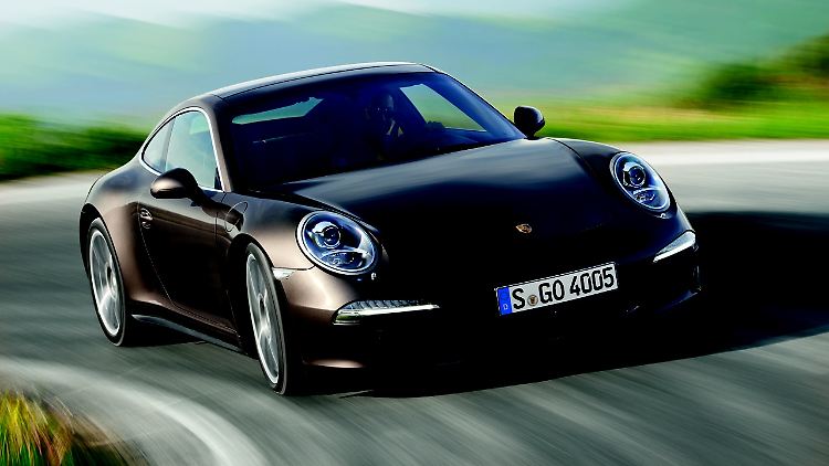 Jetzt mit 4x4-Antrieb: der Porsche 911 Carrera 4S.