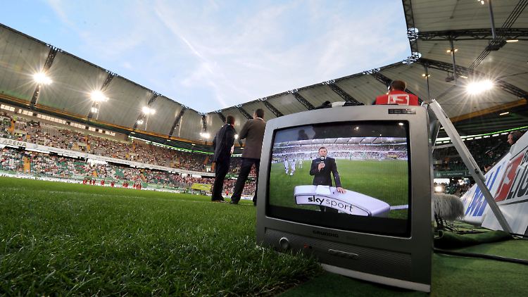 Wie rollt der Bundesliga-Ball im Internet ab der kommenden Saison?