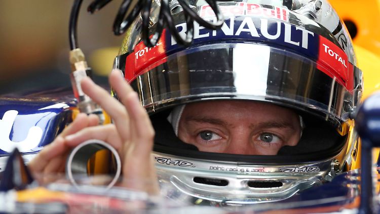 Sebastian Vettel genügten wenige Runde für eine Topzeit. Er scheint gerüstet fürs Qualifying - wenn die Bremsen halten.