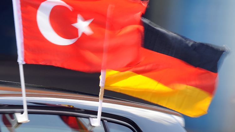Der deutsche Arbeitsmarkt ist für deutschtürkische Akademiker schwierig zu erobern.