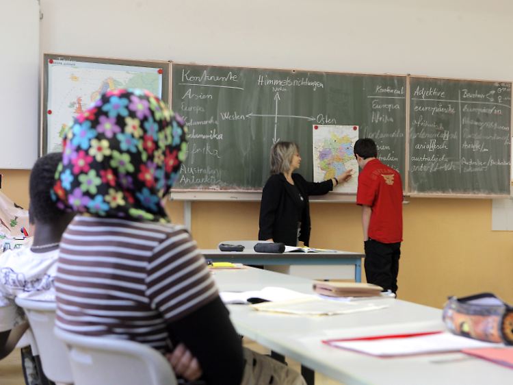 13 Prozent der Jugendlichen mit ausländischen Wurzeln brechen die Schule ab.