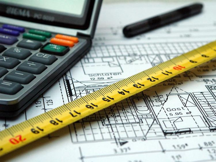 Wenn die Wohnfläche deutlich kleiner ist, als im Vertrag genannt, dann darf der Mieter die Miete kürzen. Dies gilt auch für Circa-Angaben.