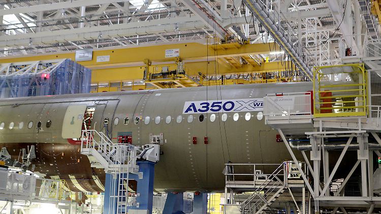 Großraumflieger als Umsatzhoffnung: Der Rumpf einer A350 XWB im französischen Toulouse.