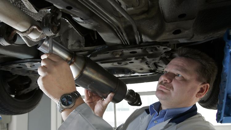 Ende 2010 lief die staatliche Förderung für das Nachrüsten von Rußpartikelfiltern für Diesel erstmals aus. Seit 2012 gibt es erneut einen Zuschuss in Höhe von 330 Euro.