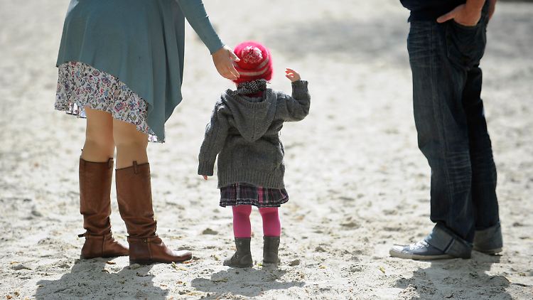 Wer seine kleinen Kinder nicht in die Kita gibt, bekommt künftig Geld vom Staat.