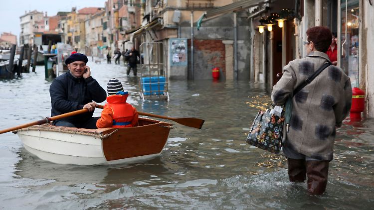 Immer häufiger ruft die Messstelle vor Santa Maria della Salute "Acqua alta" aus.