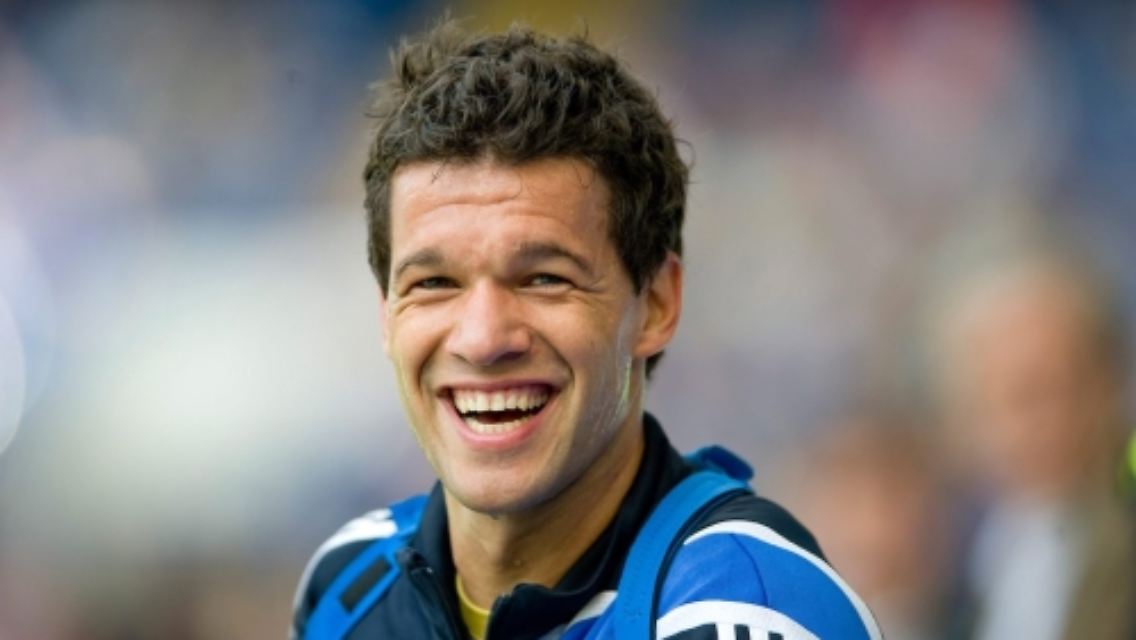 Geld ist schließlich nicht alles. Michael Ballack möchte gern in London bleiben.