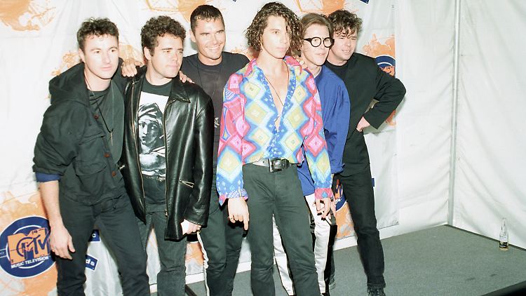 INXS zu ihren Hochzeiten im Jahr 1990, damals auch noch mit Sänger Michael Hutchence.