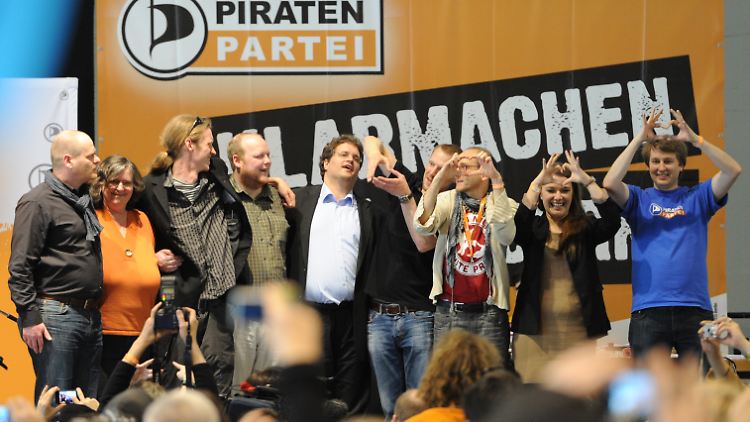 Im Frühjahr ein verschworener Haufen, inzwischen ist die Harmonie dahin bei den Piraten.