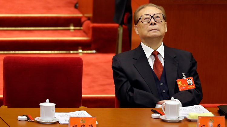 Graue Eminenz in der roten Führung: Jiang Zemin.
