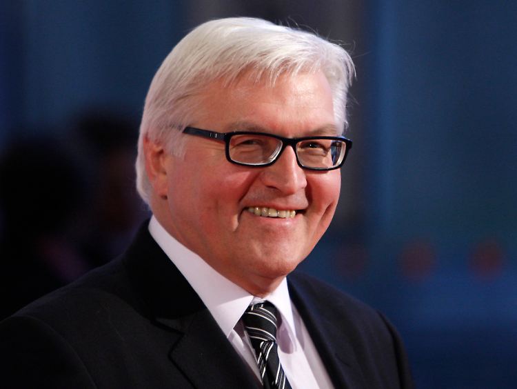 Neue Brille, aber alter Kurs? Frank-Walter Steinmeier, Hartz-IV-Erfinder.