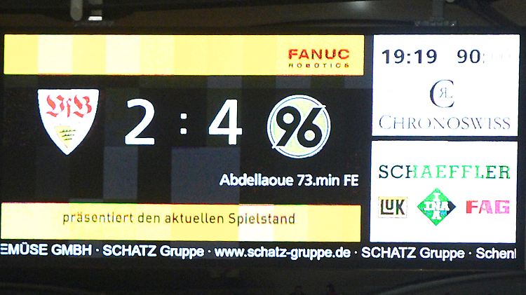 Der Endstand in Stuttgart nach einer famosen Aufholjagd von Hannover 96.