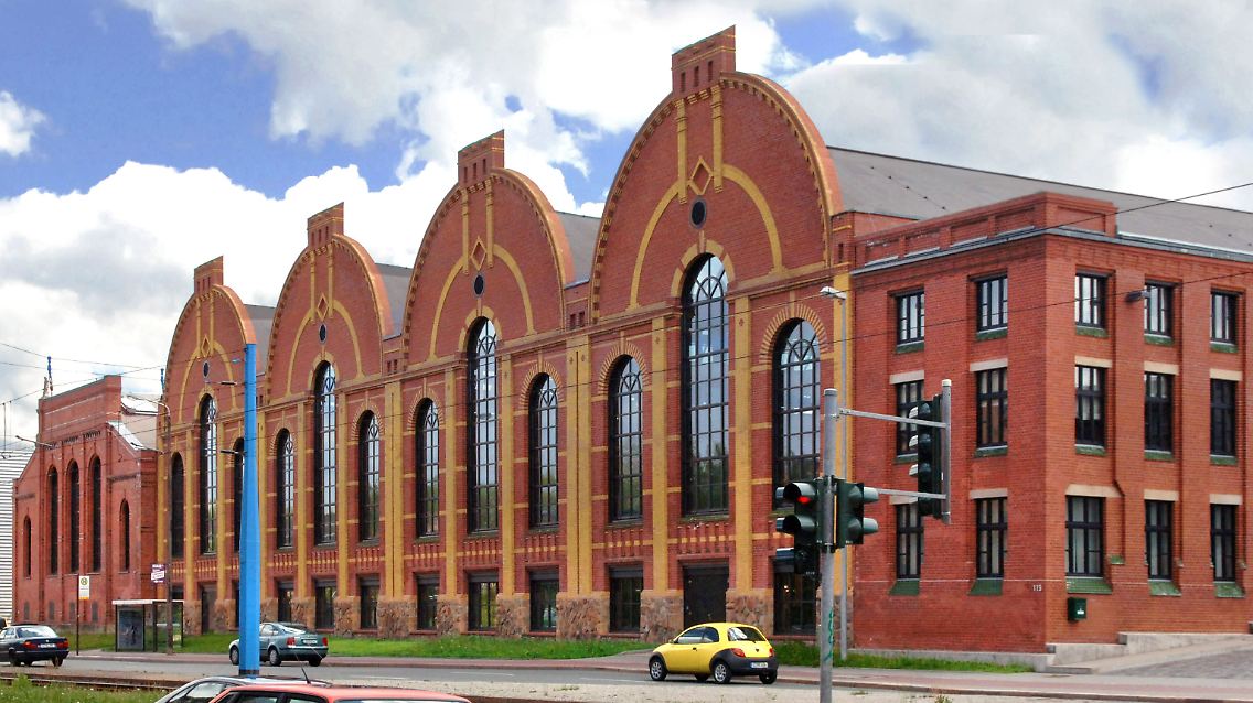 Sächsisches Industriemuseum Chemnitz: In den denkmalgeschützten Hallen einer ehemaligen Maschinenfabrik aus dem Jahre 1907 werden Exponate aus nahezu allen Produktionsbranchen sächsischer Industriegeschichte gezeigt.