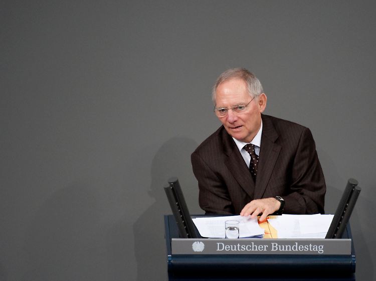 Schäuble will die staatlichen Hilfsprogramme gegen die Krise allmählich zurückfahren.
