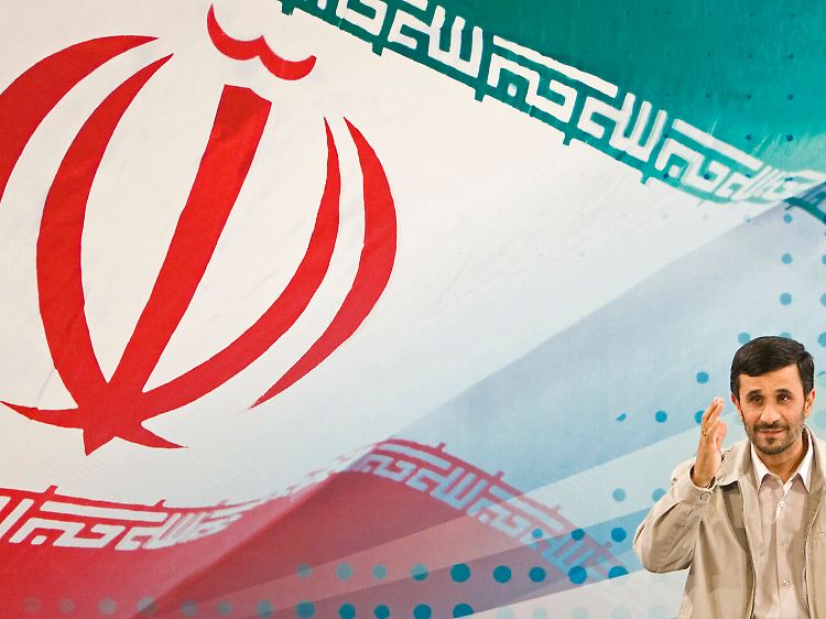 Irans Präsident Ahmadinedschad fällt immer wieder mit provokanten Reden auf.