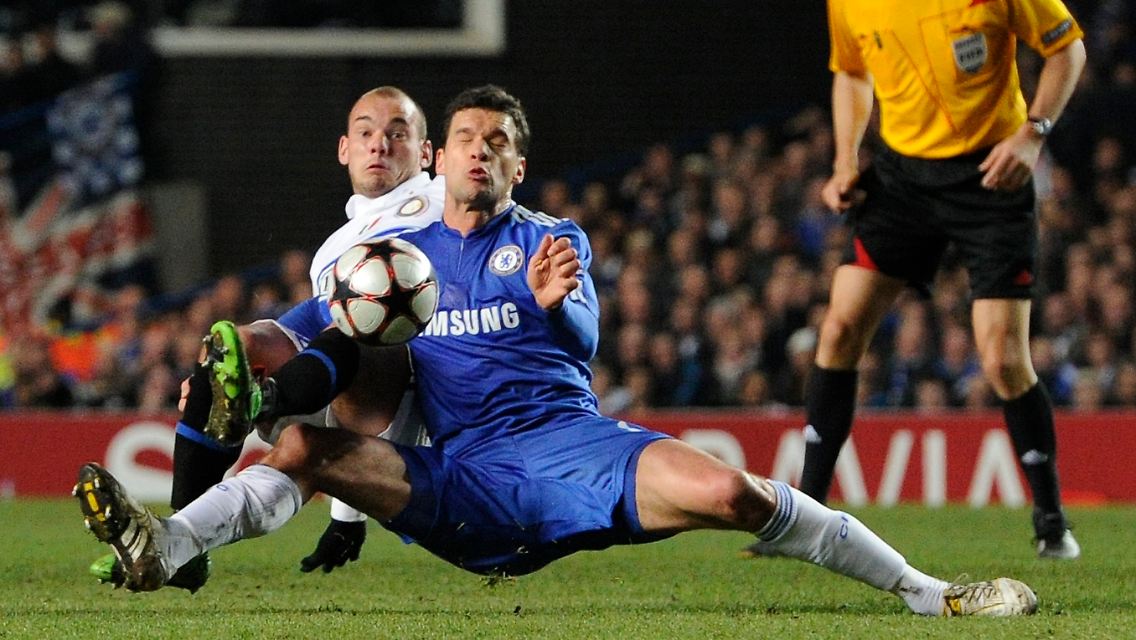 Mit einem großen Titel wird es für Michael Ballack auch 2010 nichts - es sei denn, die DFB-Elf überrascht bei der WM.