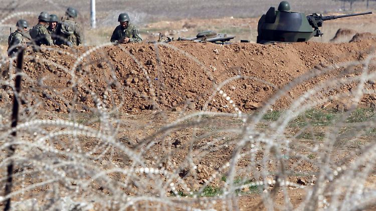 Türkische Soldaten an der Grenze zu Syrien.