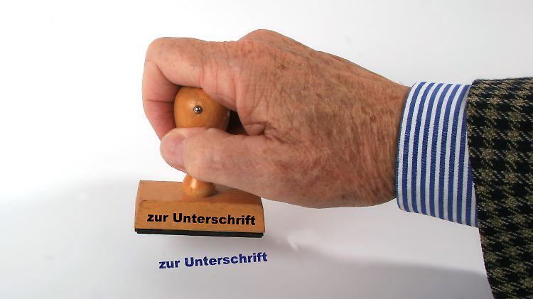 Der Berater muss bestätigen, was er dem Kunden empfiehlt. Der Kunde muss aber nicht bestätigen, dass er das verstanden hat.