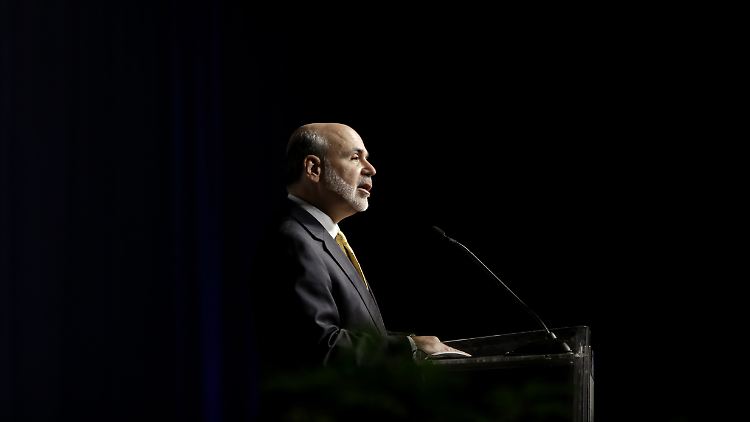 Das "fiscal cliff" bedroht die Konjunktur: Bernanke wiederholt, wovor Ökonomen schon länger warnen (Archivbild).