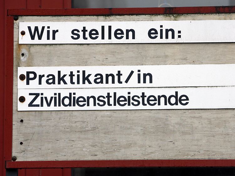 Vergangenes Jahr blieben mit etwa 80.000 rund die Hälfte aller Stellen unbesetzt.