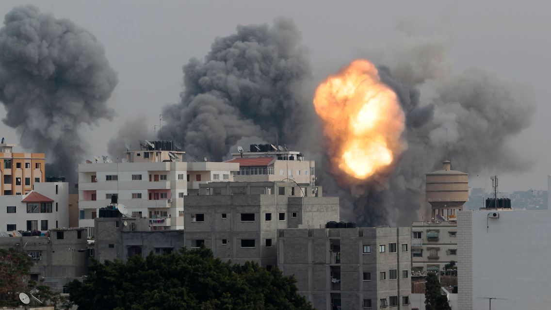 2012-11-21T113732Z_01_AJS12_RTRMDNP_3_PALESTINIANS-ISRAEL.JPG3536816334918733044.jpg