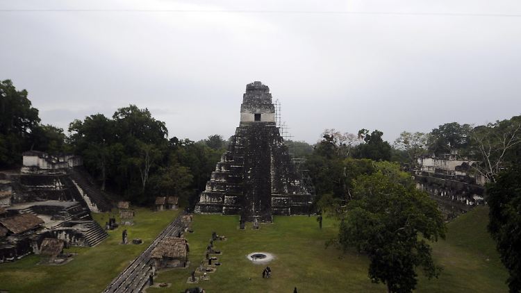 In Tikal finden die Feiern dann am 21. Dezember ihren Höhepunkt.
