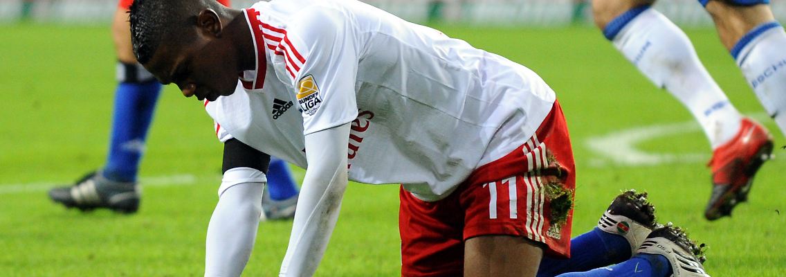 Eljero Elia ist erschöpft. In der letzten Zeit hat er sich auf dem Platz nicht mehr sonderlich bemerkbar gemacht.