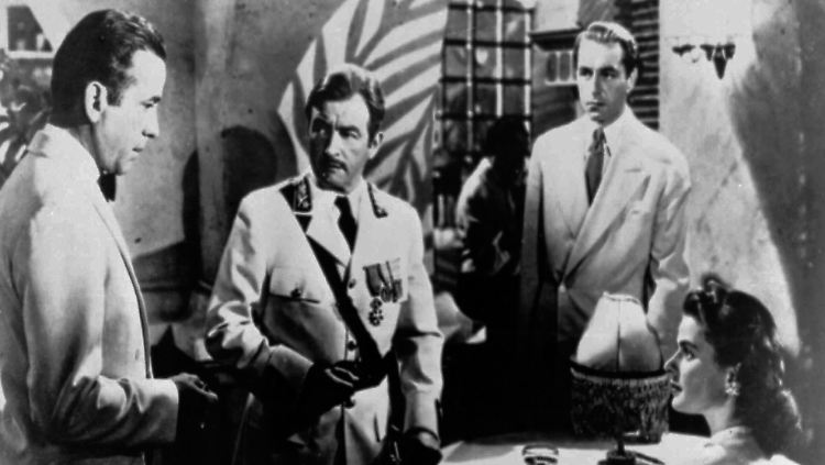 Die Hauptfiguren, dargestellt von Bogart, Claude Rains, Paul Henreid und Ingrid Bergman (v.l.).