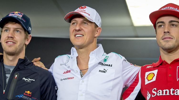 Zwei WM-Anwärter und ein Frührentner: Während Sebastian Vettel (l.) und Fernando Alonso um den Titel fahren, gibt Rekordweltmeister Michael Schumacher seine Abschiedsvorstellung.
