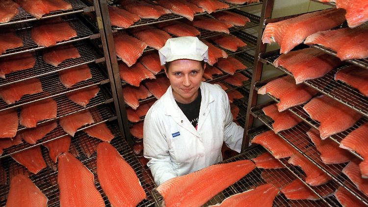190.000 Tonnen Lachs verspeisten die Deutschen 2014. 