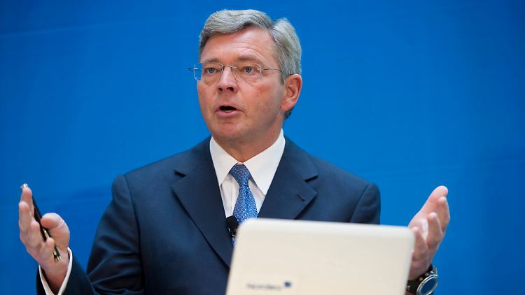 Christian Clausen, Chef des europäischen Bankenverbands, will die strengeren Kapitalregeln für Banken verschieben.