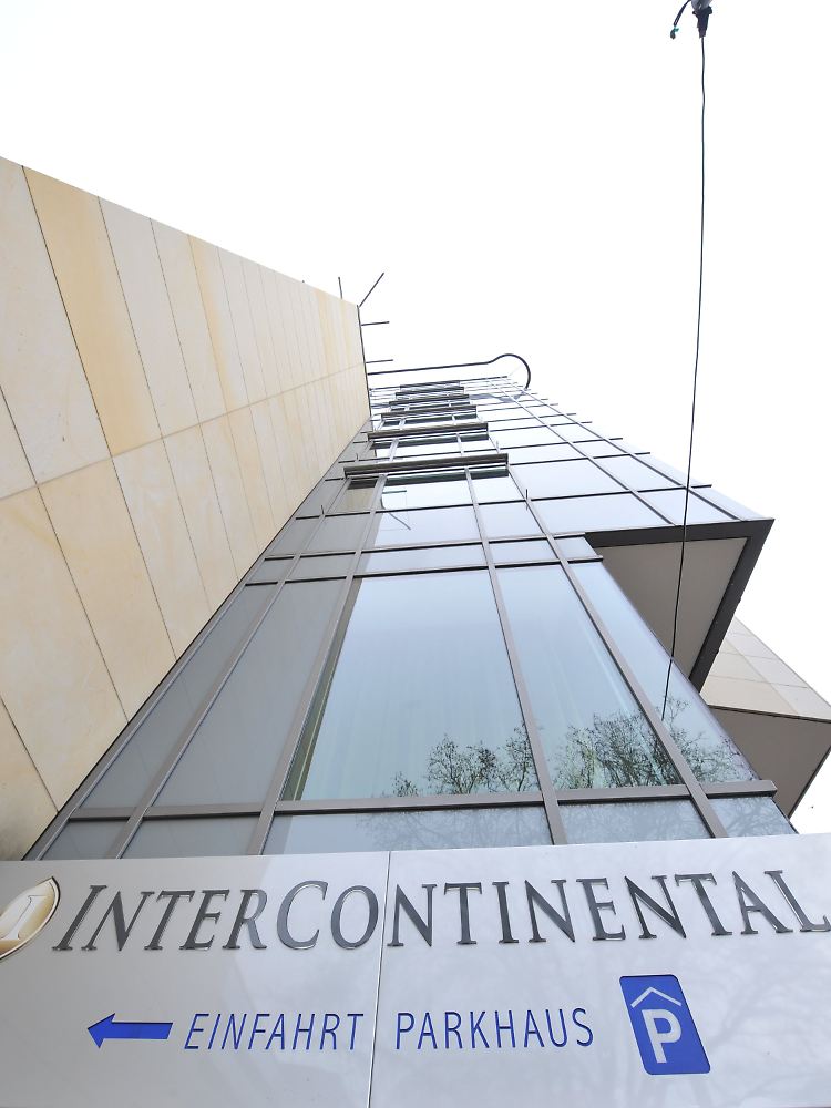 Das "Interconti"-Hotel in Köln. Es verzichtet auf seine Fünf-Sterne-Klassifizierung. Der Grund dafür soll sein, dass die hohe Einstufung Kunden abschreckt.
