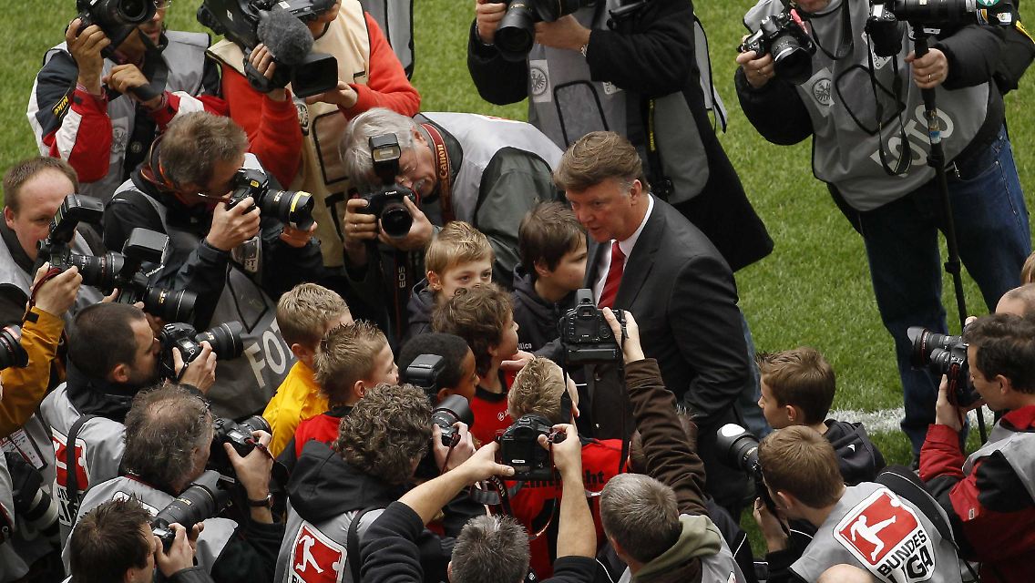 Die einen nennen Louis van Gaal selbstbewusst, die anderen arrogant. Sicher ist nur, dass er ein großes Mitteilungsbedürfnis hat.