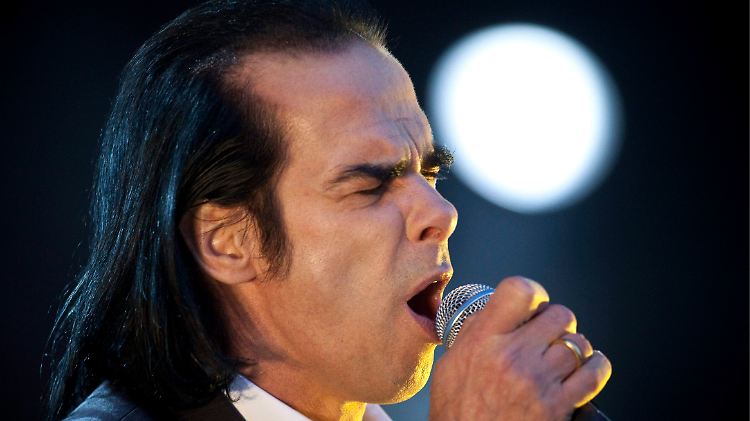 Nick Cave bei einem Konzert in St. Gallen (Archivbild vom 27.06.2009).