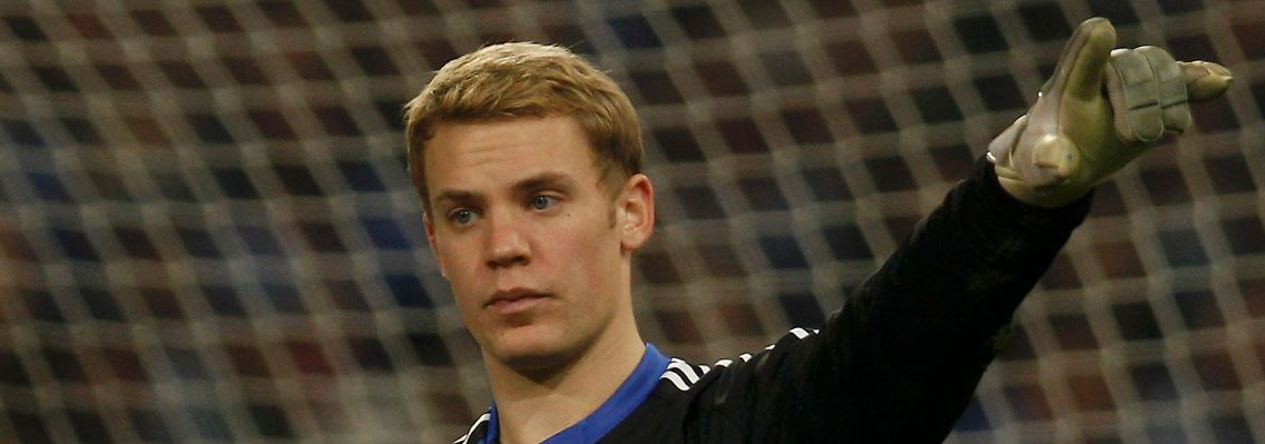 Er steht im Tor: Manuel Neuer.