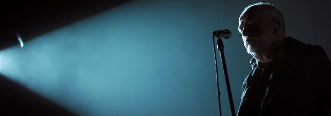 Das neue sinfonische Album von Peter Gabriel ließ bereits erahnen, dass der 60-Jährige kein normales Popkonzert geben würde.