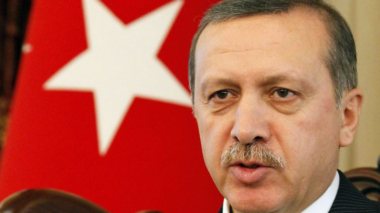 Erdogan räumt in der Armee auf.