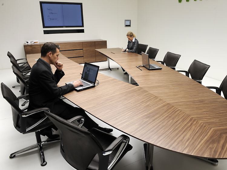 In den Konferenzräumen des deutschen Mittelstands werden verschiedene Szenarien diskutiert.