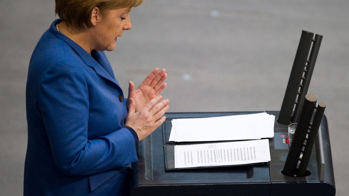 Merkel fordert ein Ende der "Tricksereien" in der Währungsunion.